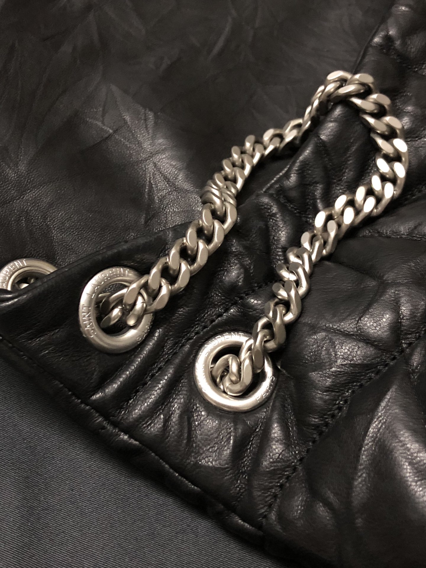 Y51 puffer small bag in quilted lambskin black adn silver chain 5774761 29 x 17 x 11 cm