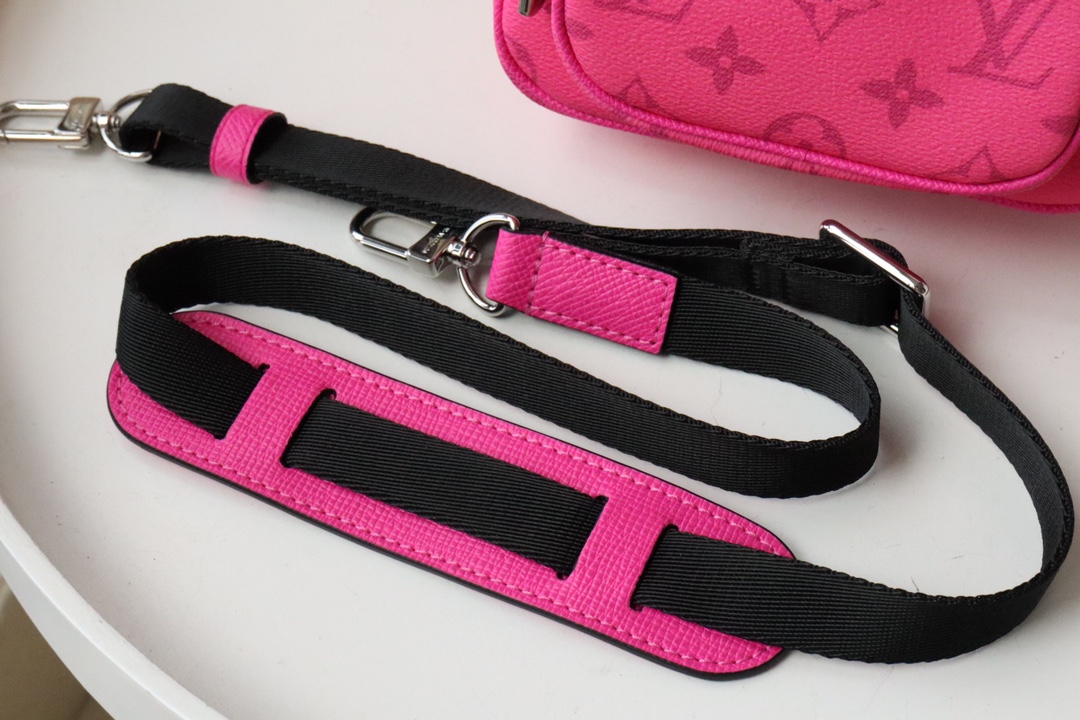 l0vis Vvtt0n outdoor pouch k45 fuchsia m30781 15 x 9 x 7 cm