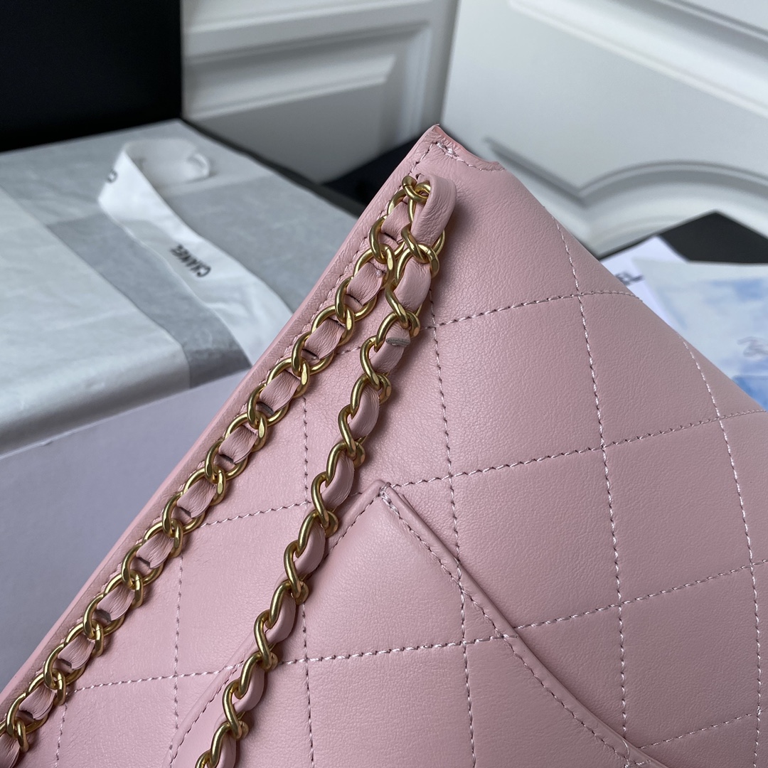 Ch**el large hobo bag calfskin & gold-tone metal pink as2543 23 x 25.5 x 8 cm