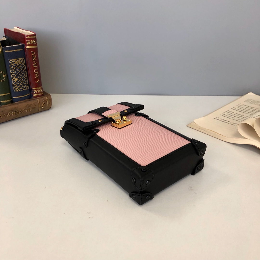 l0vis Vvtt0n vertical trunk pochette epi leather in rose ballerine m67872 11.0 x 17.5 x 3.5 cm