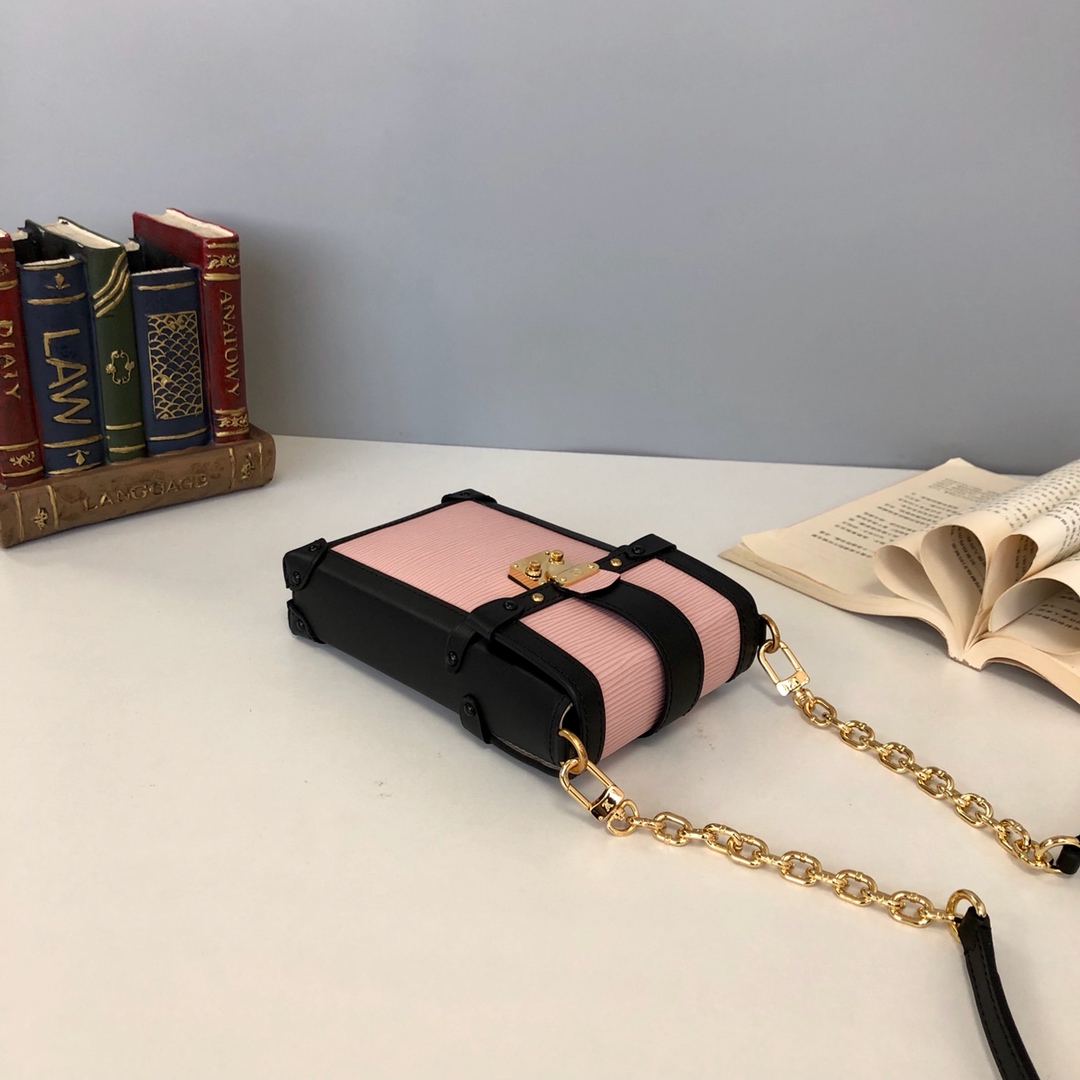 l0vis Vvtt0n vertical trunk pochette epi leather in rose ballerine m67872 11.0 x 17.5 x 3.5 cm