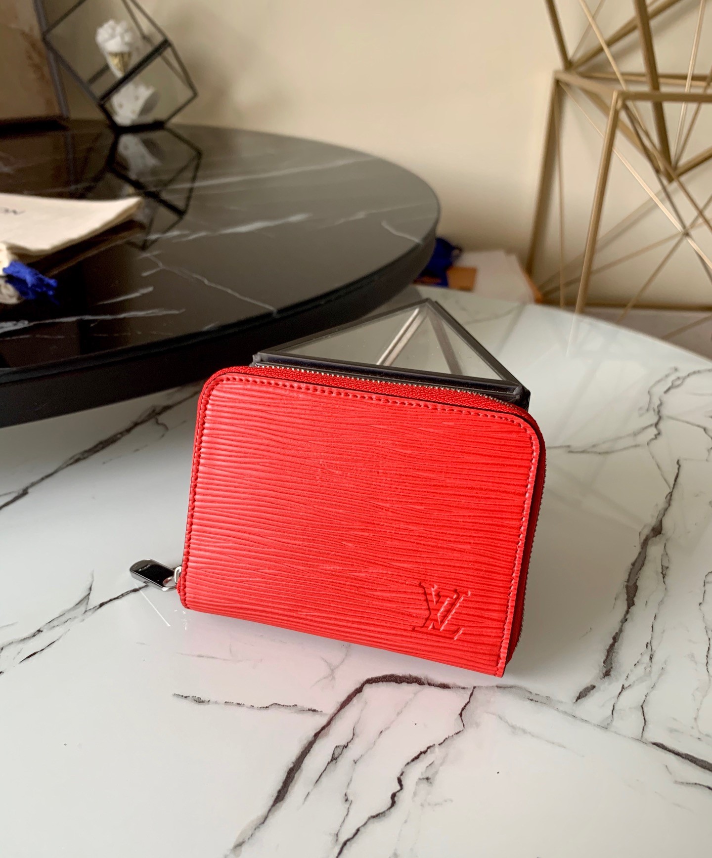 l0vis Vvtt0n zippy coin purse epi leather red m68759 11 x 8.5 x 2 cm