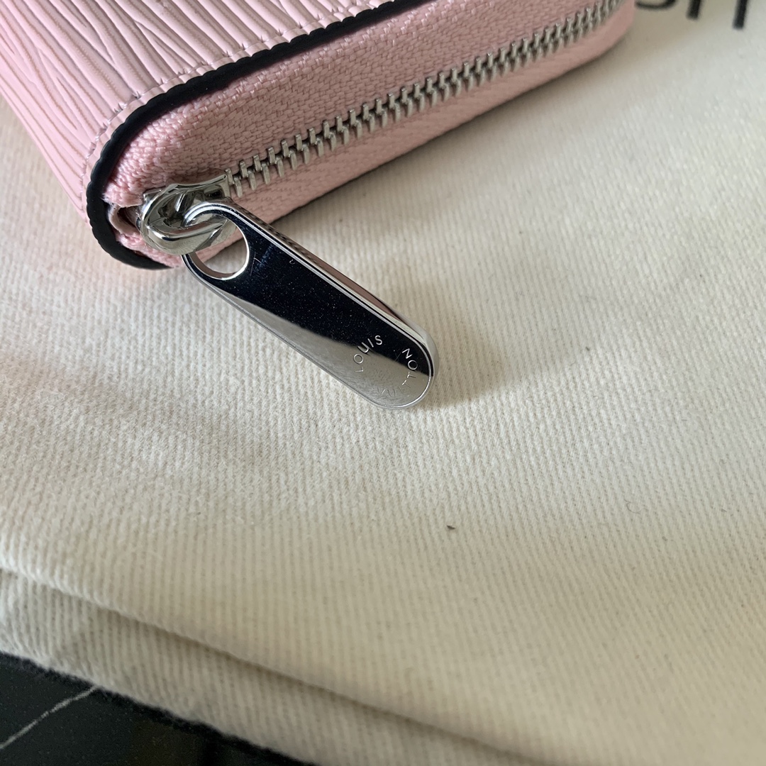 l0vis Vvtt0n zippy coin purse epi leather rose ballerine m61206 11 x 8.5 x 2 cm