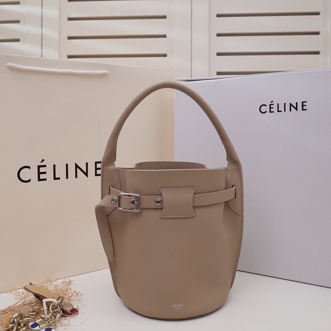 Ce1i*e big bag nano bucket in smooth calfskin dune 187243a4t 21 x 15 x 15 cm