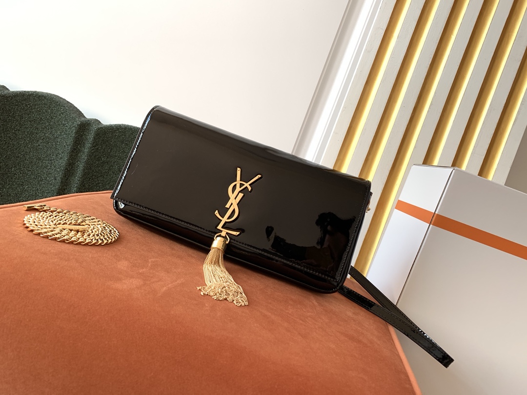 Y51 kate 99 with payent in lambskin black 6042761 26 x 13.5 x 4.5 cm