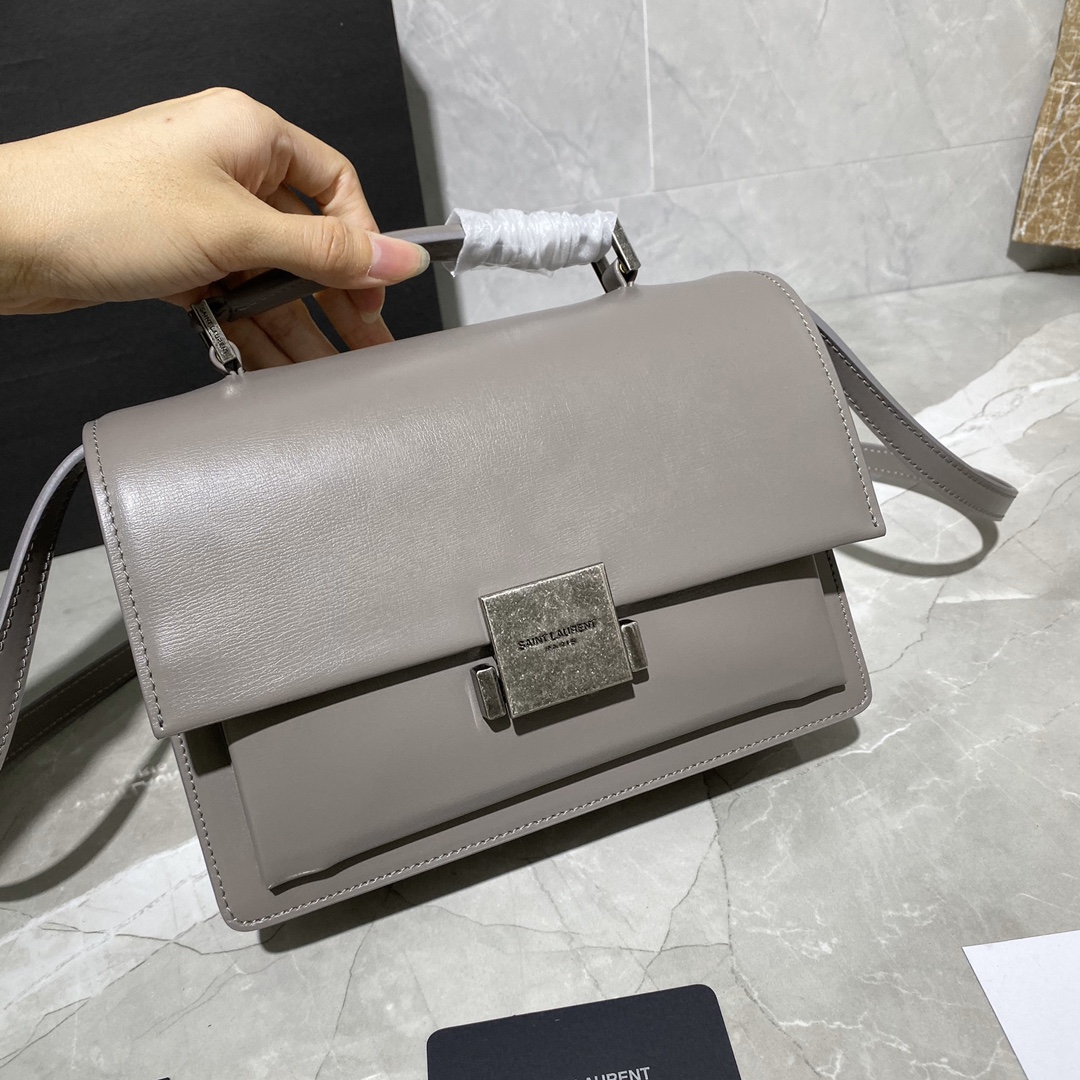 Y51 medium bellechasse in leather grey and silver 482051 22 x 16 x 9 cm