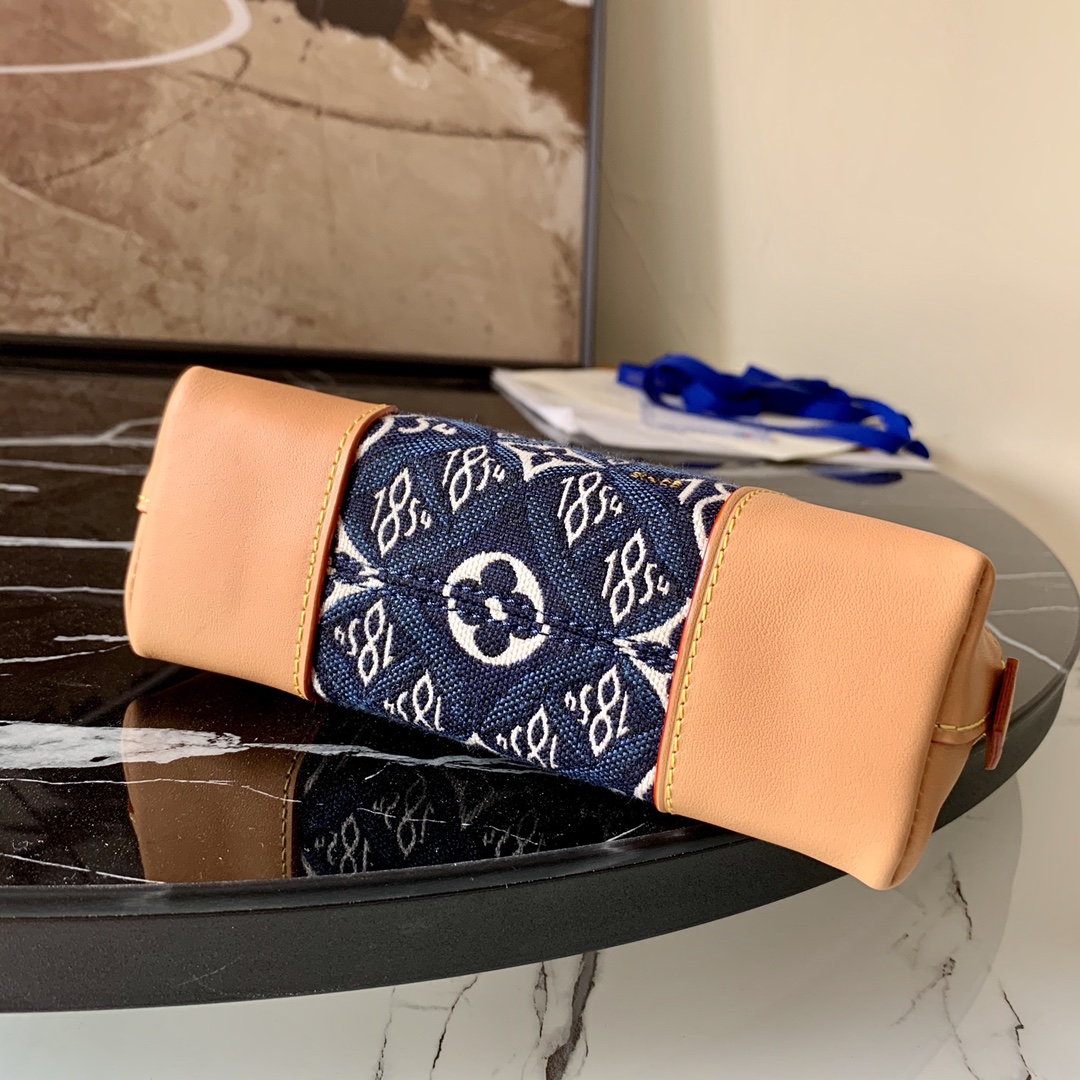 l0vis Vvtt0n since 1854 pochette cosmetique blue m80307 19 x 12 x 6 cm