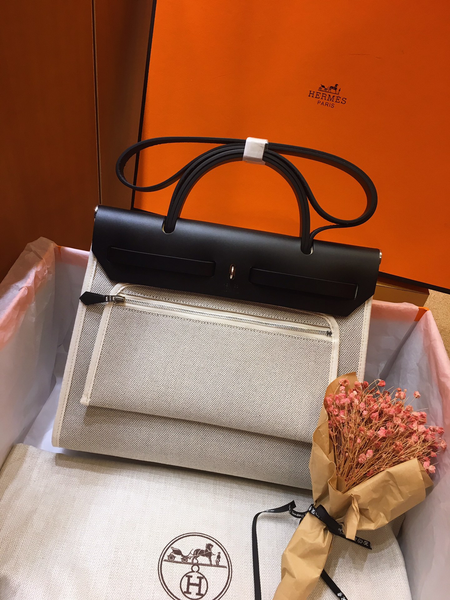 H**me5 herbag zip 31 pm retourne bag white and black 078971 25 x 31 x 10 cm