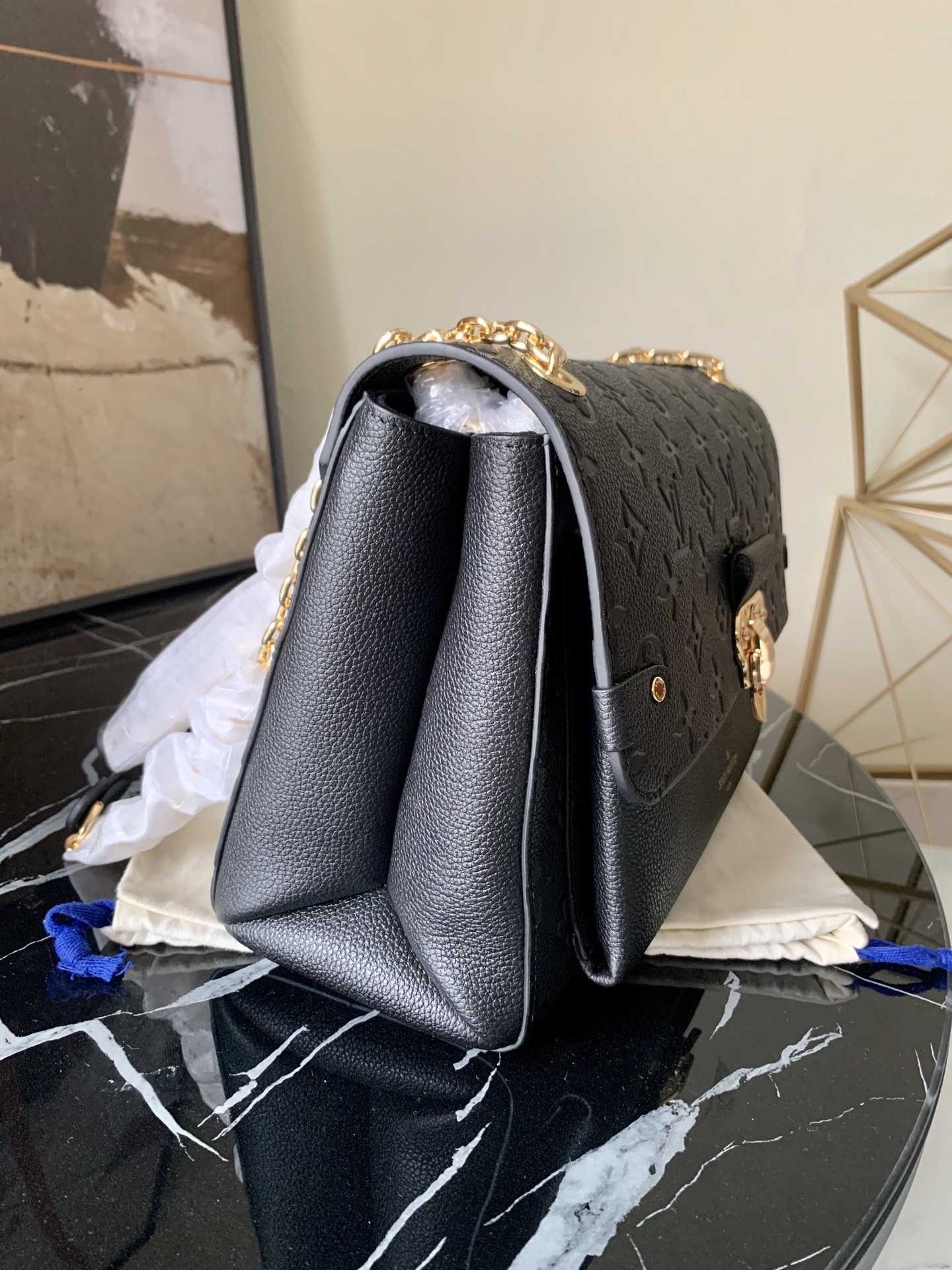 l0vis Vvtt0n vavin mm monogram empreinte leather black m44150 28.5 x 14 x 20.5 cm