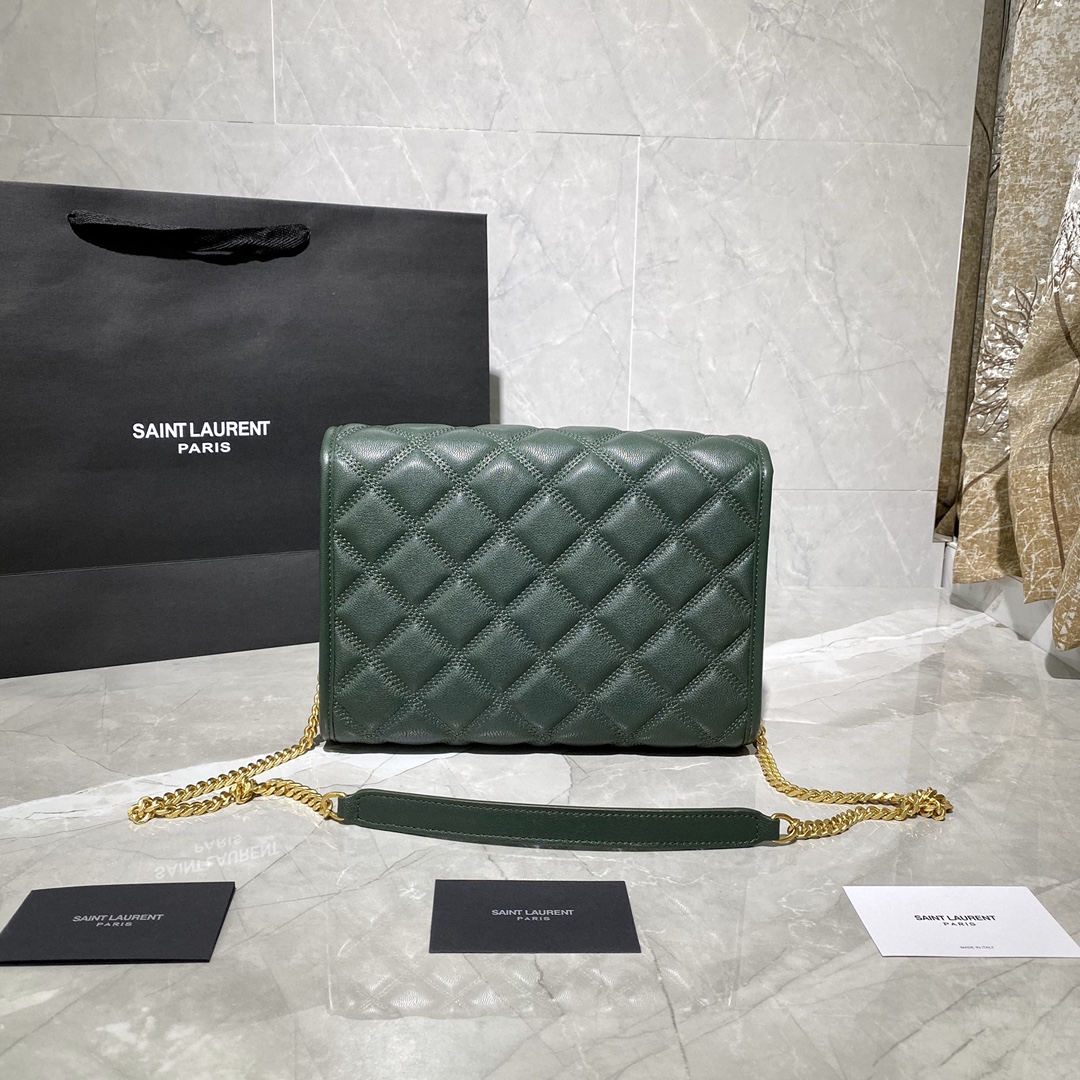 Y51 becky mini chain bag in carrÉ-quilted lambskin dark green 6507691 25 x 17 x 7 cm