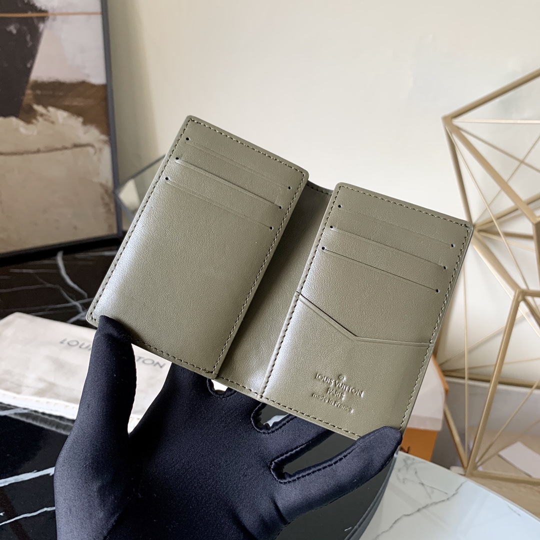 l0vis Vvtt0n slender pocket organiser monogram seal green m80508 8 x 11 x 1 cm