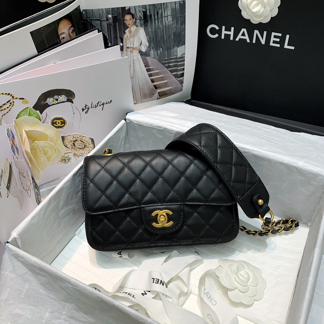 Ch**el mini strap into strap bag black as2228 21.5 6.5 13cm