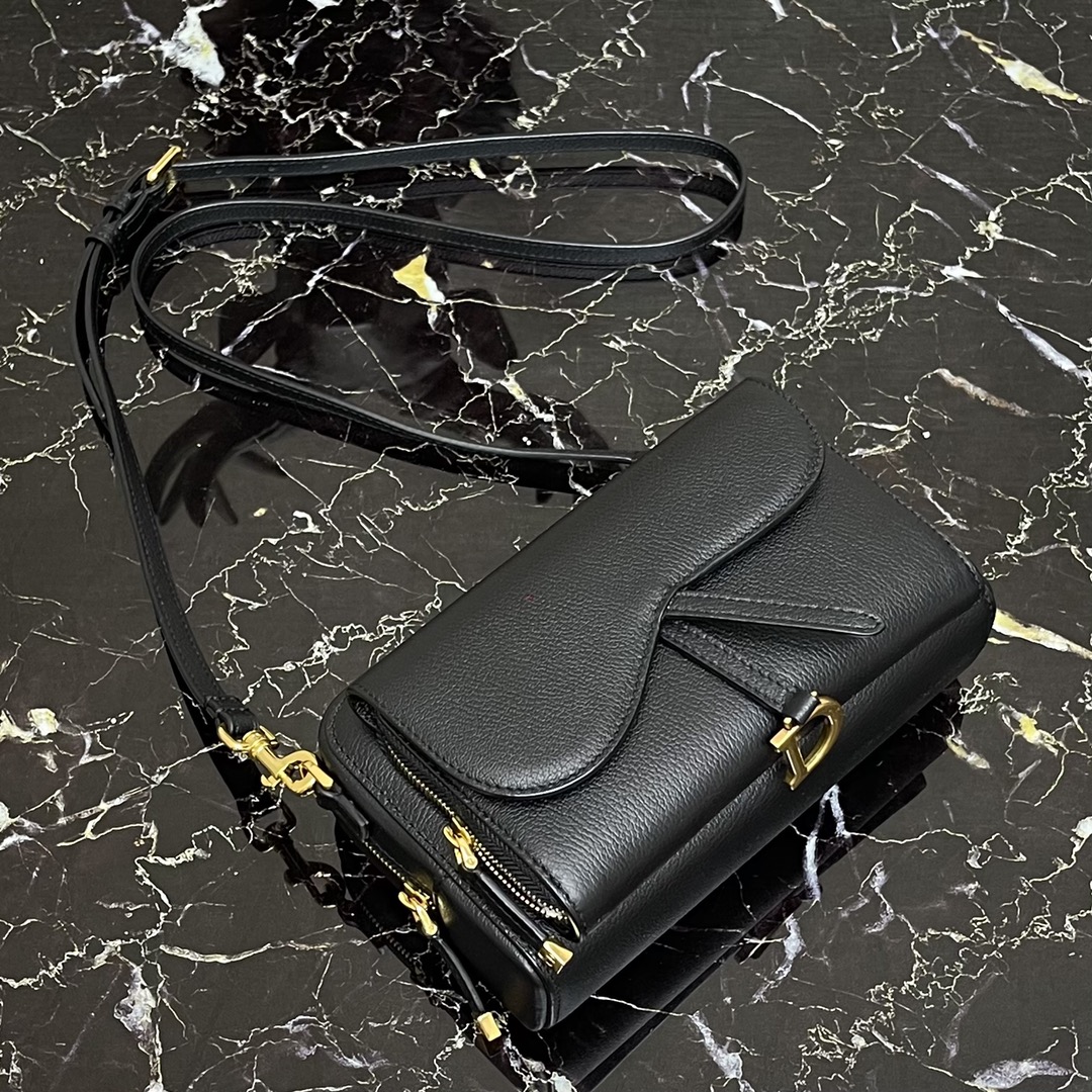 D10r saddle double pouch goatskin black s5668cceh 19 x 10.5 x 5 cm