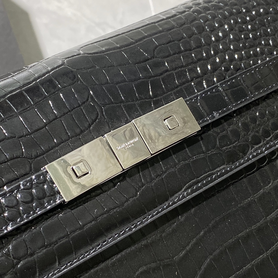 Y51 manhattan shoulder bag in crocodile-embossed shiny leather silver metal black 579271 29 x 20.5 x 7 cm