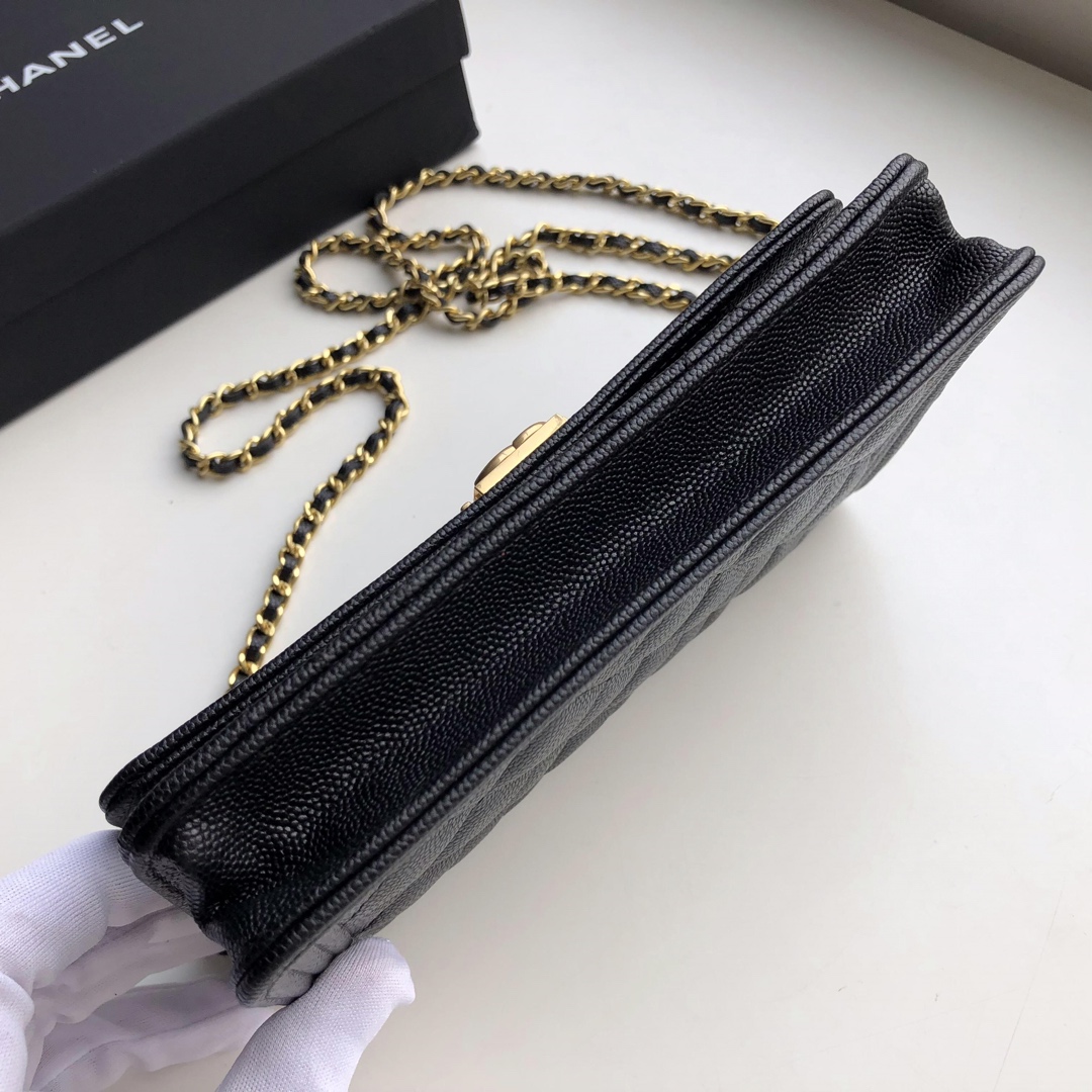Ch**el boy wallet on chain grained calfskin black 80287 19.5 x 12.5 x 4 cm