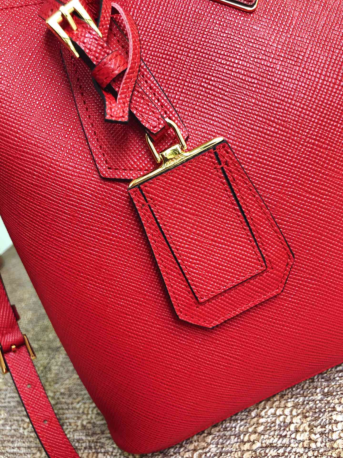 Pra*a medium saffiano leather double Pra*a bag red 1bg775 33 x 24.5 x 14 cm