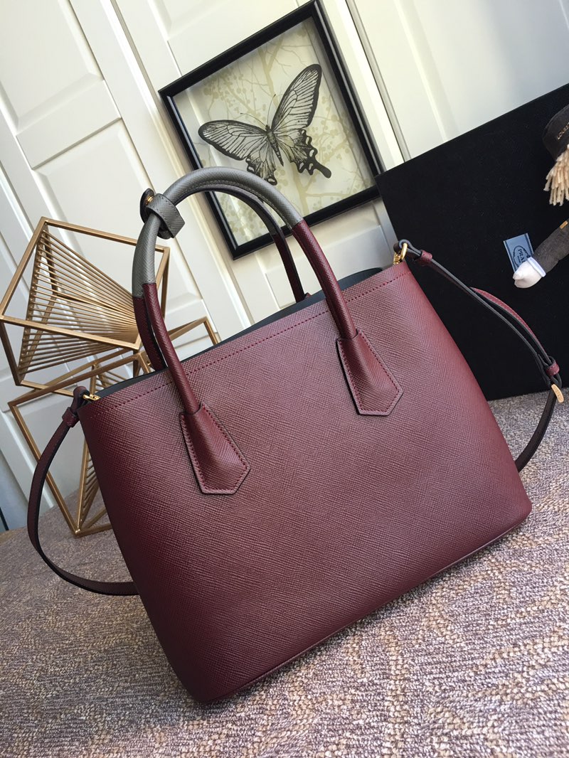 Pra*a medium saffiano leather double Pra*a bag dark burgundy 1bg775 33 x 24.5 x 14 cm