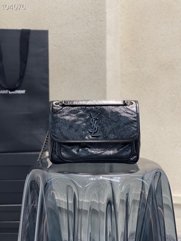 Y51 niki medium crinkled vintage leather black 4988940 28 x 20 x 8 cm