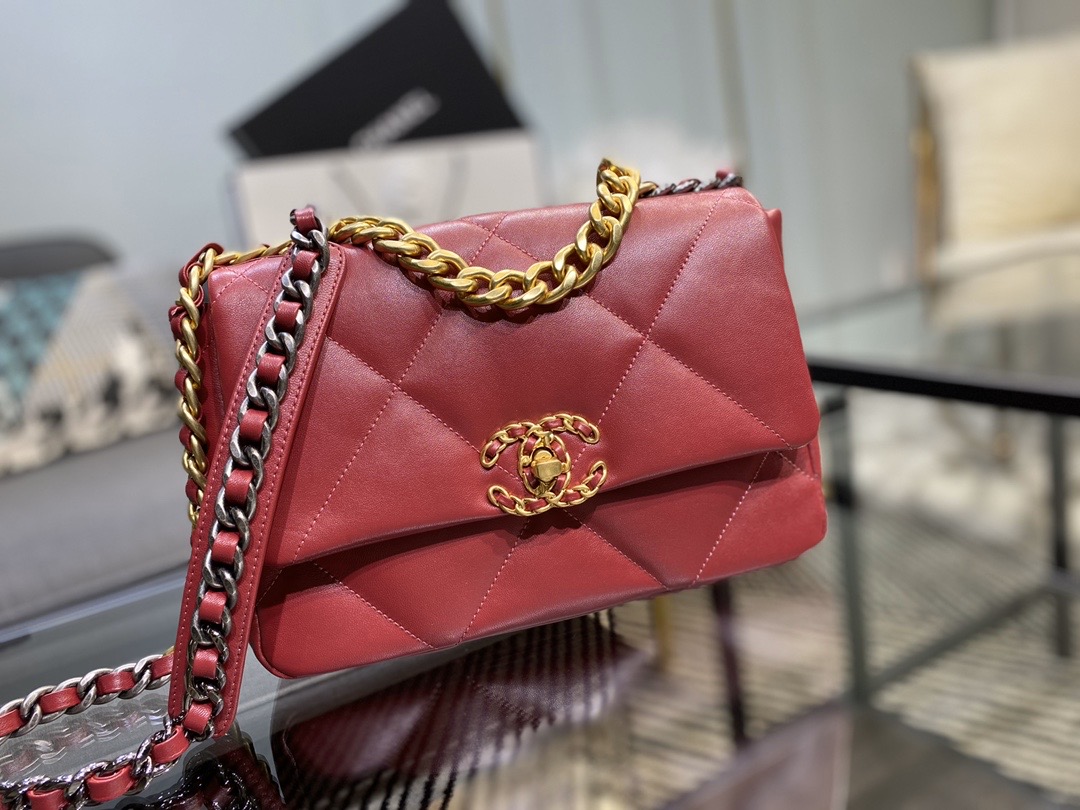 Ch**el 19 handbag lambskin burgundy as1160 26cm