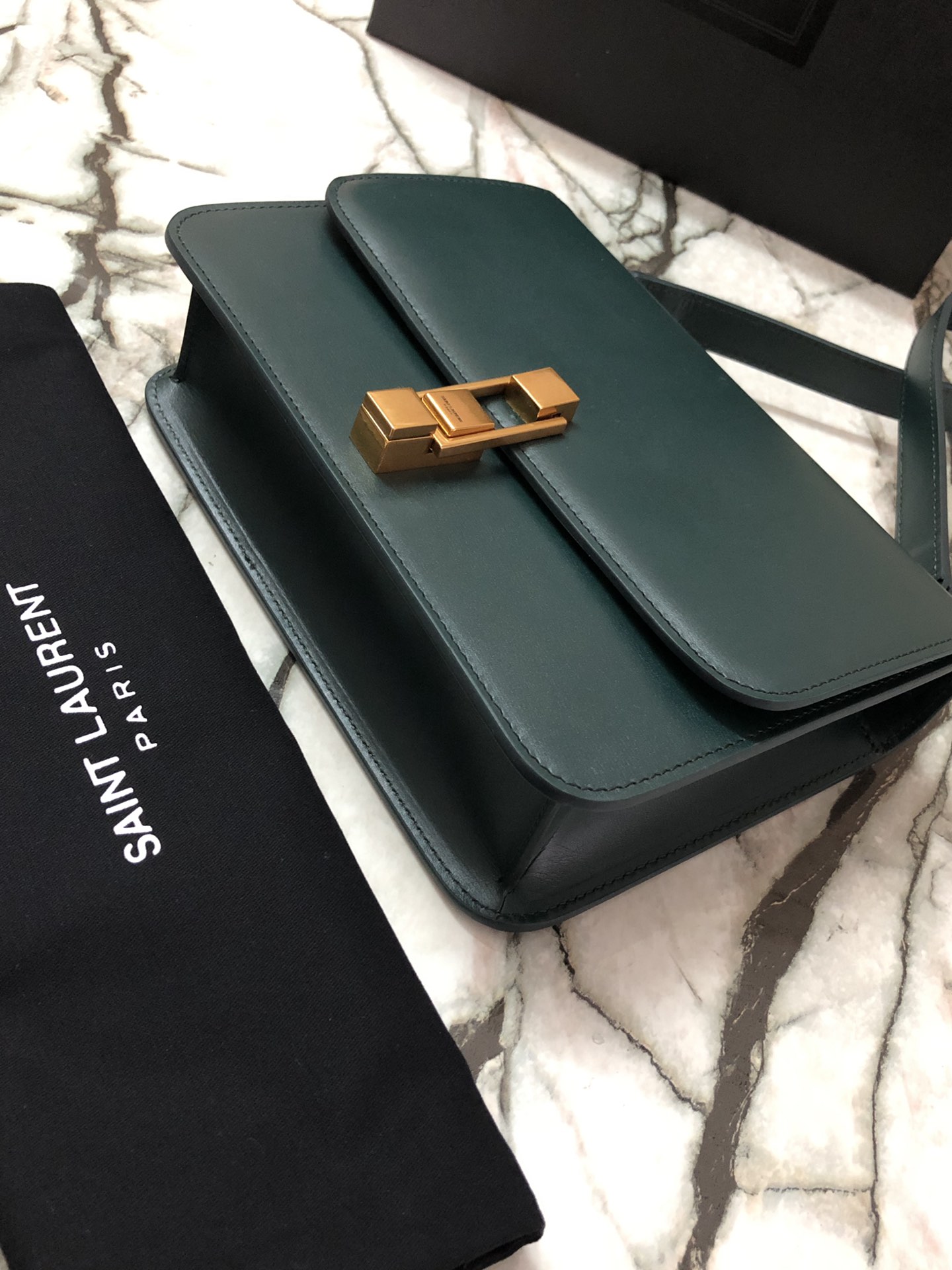 Y51 le carre satchel in box leather dark green 6332141 23 x 17.5 x 6.5 cm