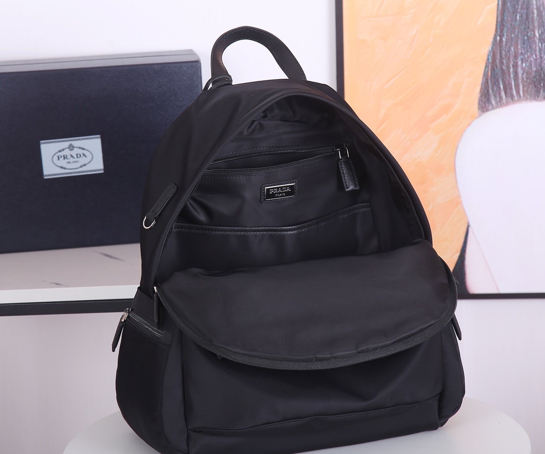 Pra*a nylon backpack black 2vz025 29 × 40 × 17 cm