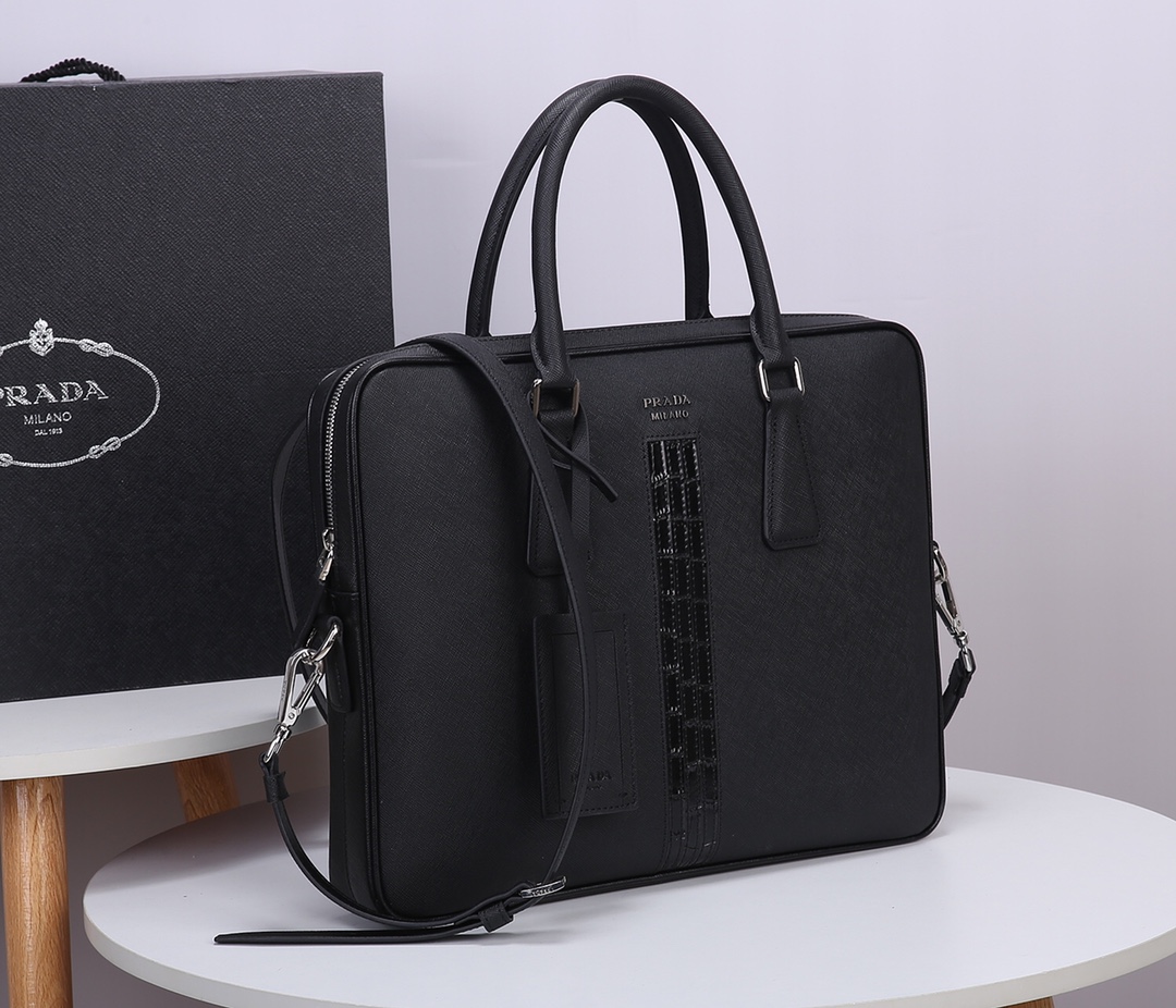 Pra*a briefcase crocodile pattern black 2ve365 36 x 28 x 4 cm