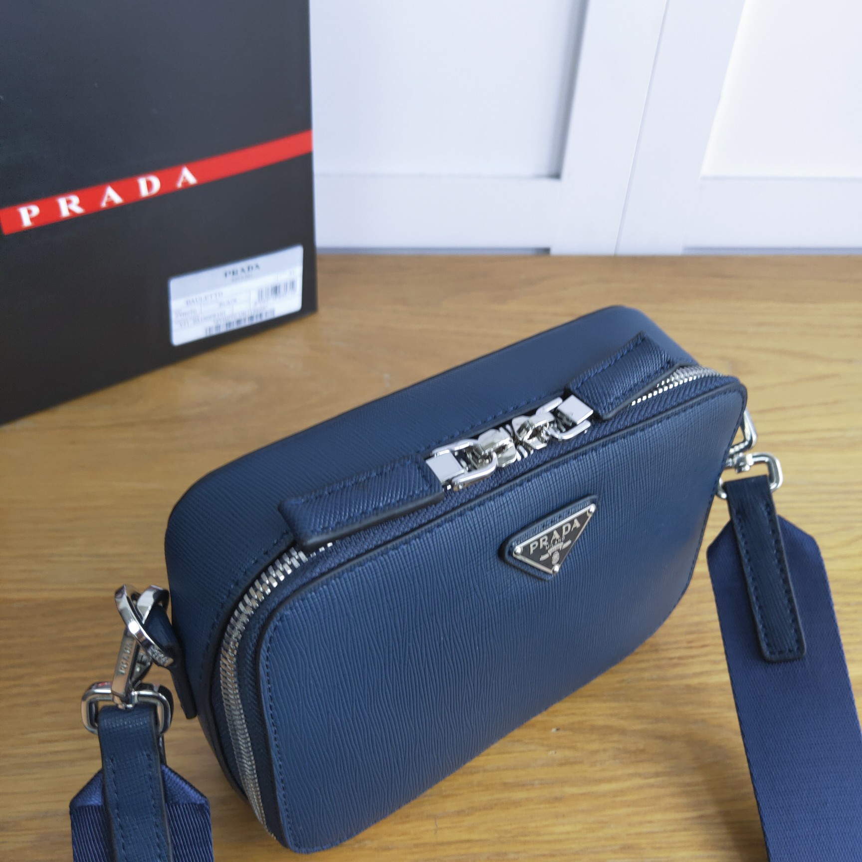 Pra*a brique saffiano leather cross-body bag blue 2vh070 18 x 12 x 5.5 cm