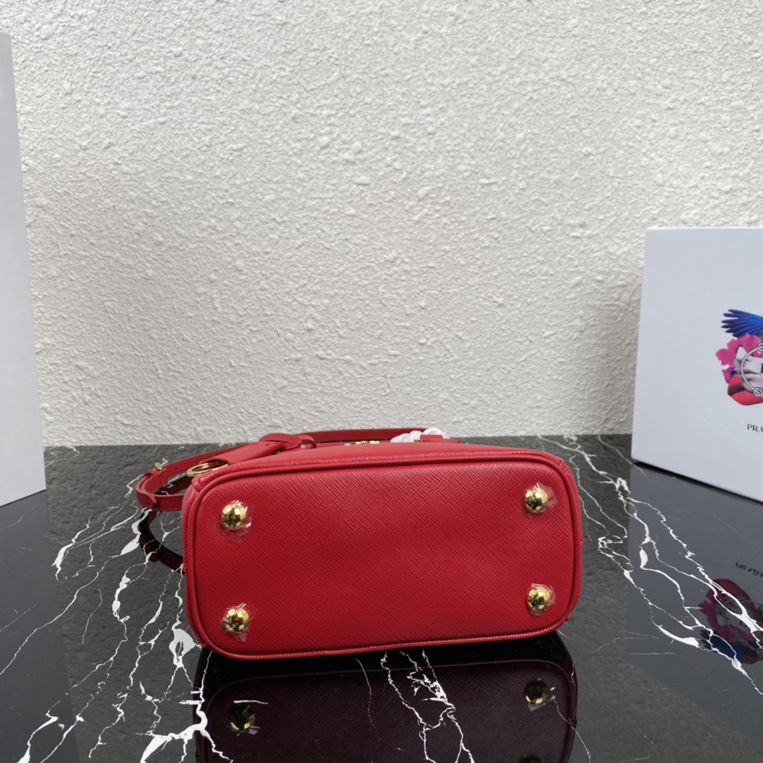 Pra*a micro galleria saffiano leather bag red 1ba906 20 x 15 x 9.5 cm
