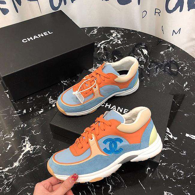 Ch**el sneaker 010
