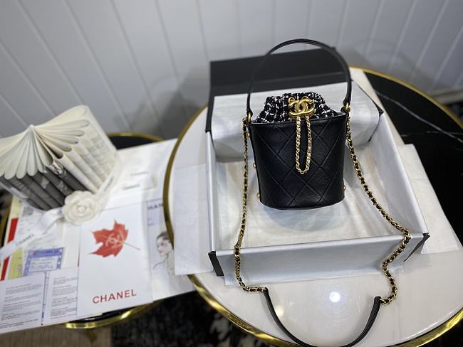 Ch**el small cc chain bucket drawstring bag black as1478 13 x 17 x 13 cm