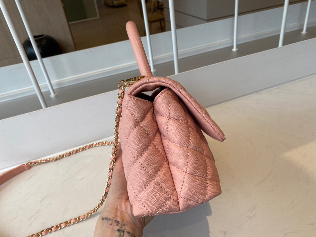 Ch**el mini coco handle bag grained leather pink a92990 23 cm