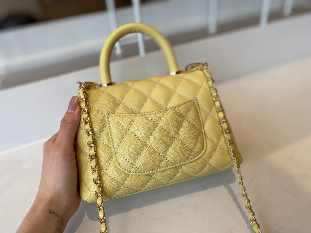 Ch**el extra mini coco handle bag grained leather yellow as2215 13 × 19 × 9 cm