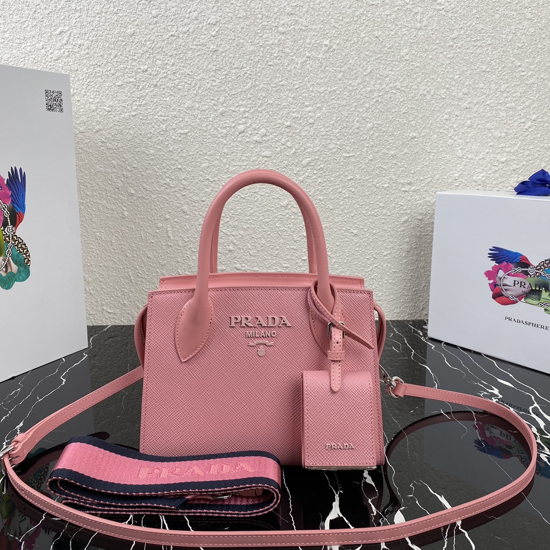 pra*a saffiano leather monoCh*0me bag pink 1ba269 22 x 16.5 x 11.5 cm