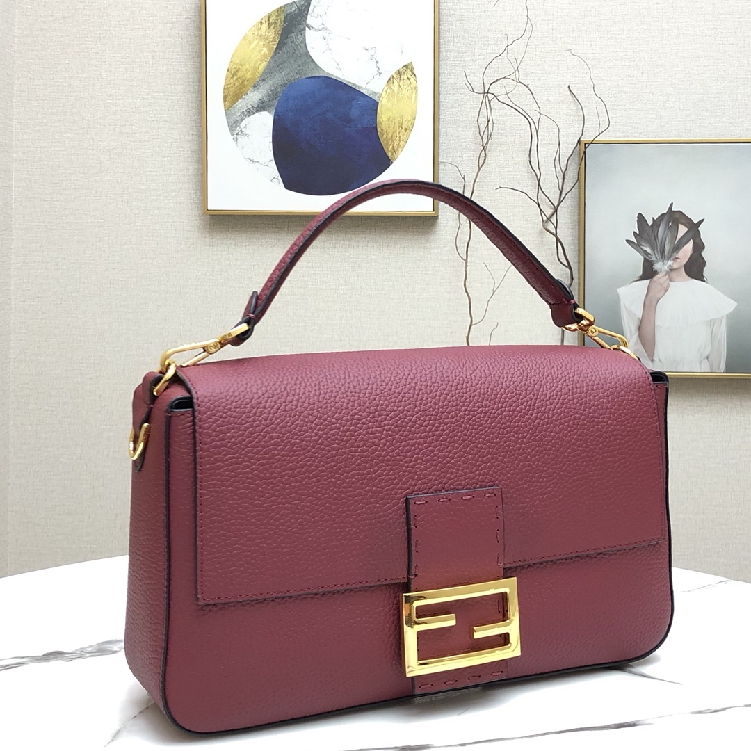 F**di medium 1997 baguette leather burgundy 26 x 14 x 4 cm