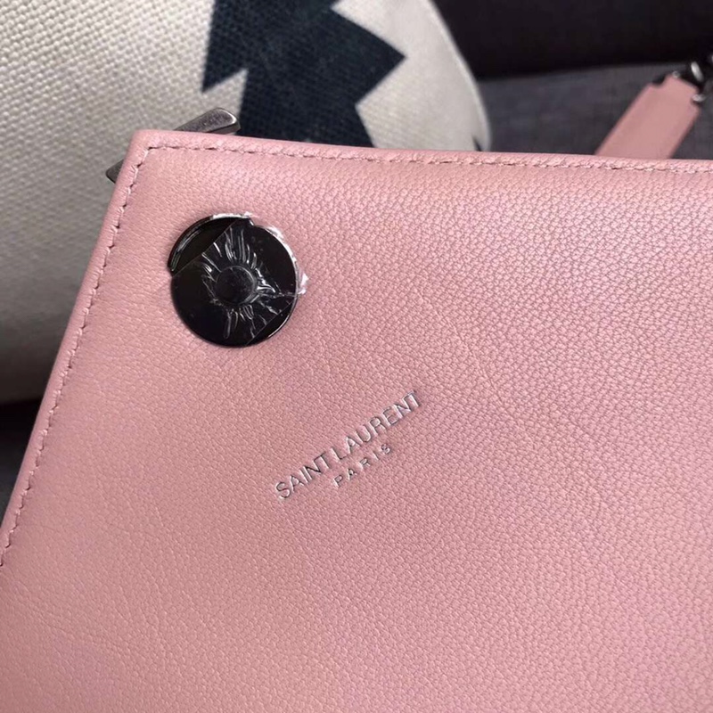 Y51 medium college in matelassÉ leather pink 600279 24 x 17 x 7 cm