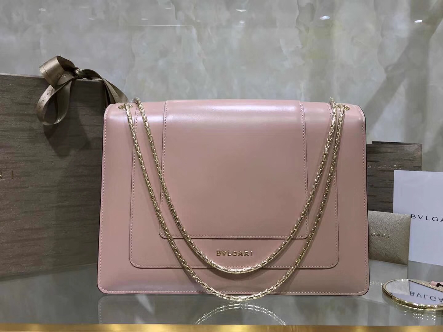 Bv1g*ai serpenti forever shoulder bag leather pink beige 280153 28 x 19 x 8 cm