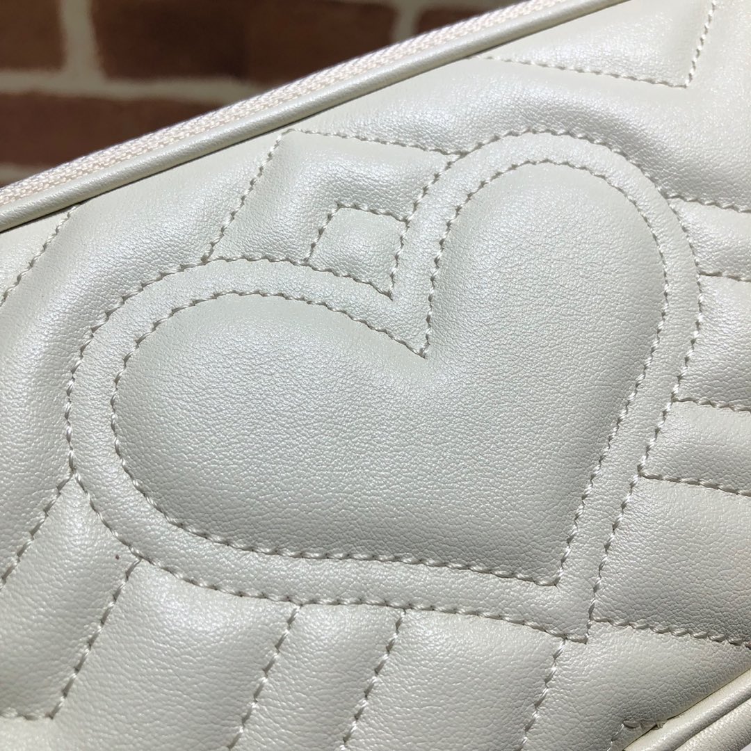 Gvc*1 gg marmont crossbody bag leather white 598596 19 x 10 cm