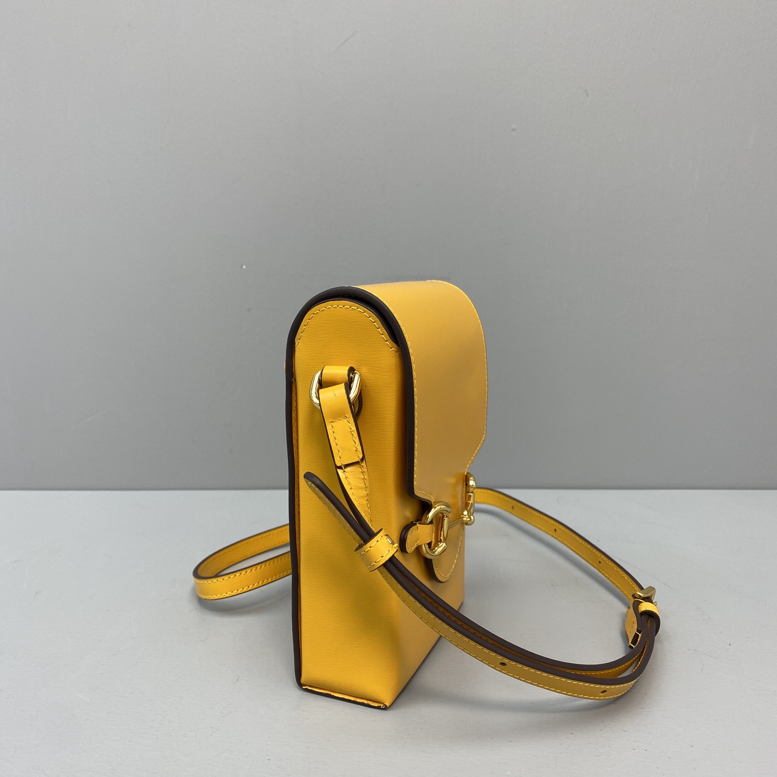 Gvc*1 mini horsebit 1955 bag leather yellow 625615 11.5 x 17 x 4 cm