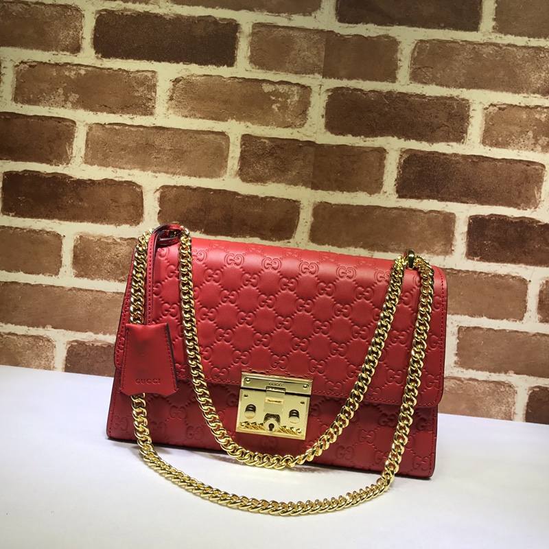 Gvc*1 medium padlock Gvc*1 signature shoulder bag leather red 409486 30 x 19 x 10 cm
