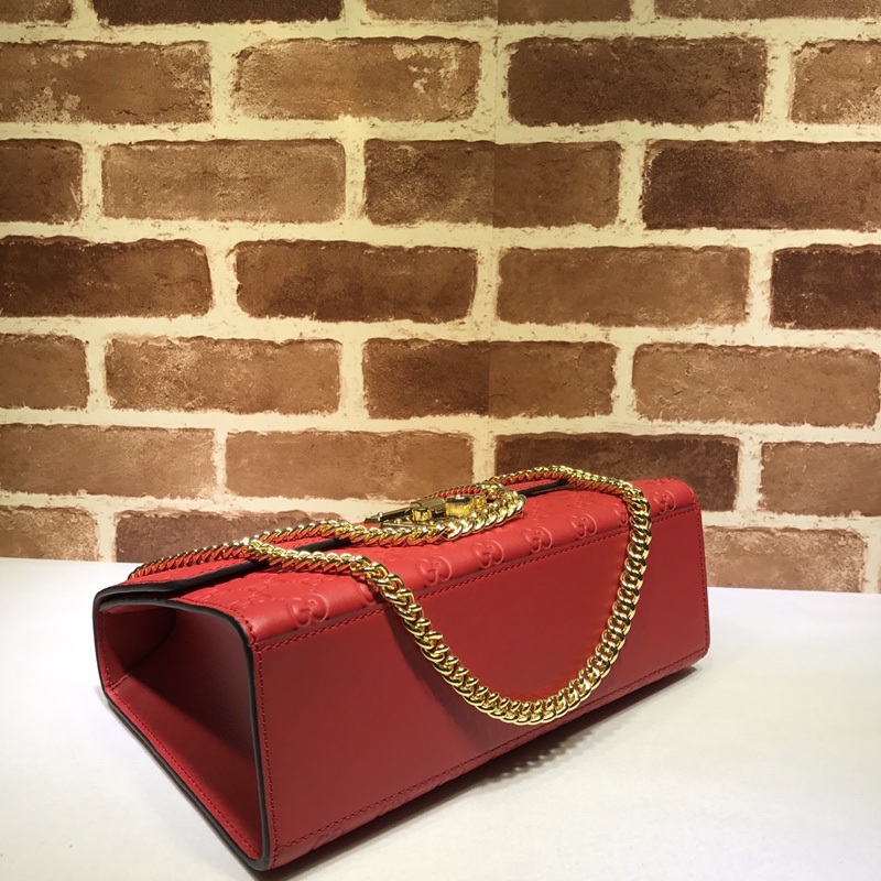 Gvc*1 medium padlock Gvc*1 signature shoulder bag leather red 409486 30 x 19 x 10 cm