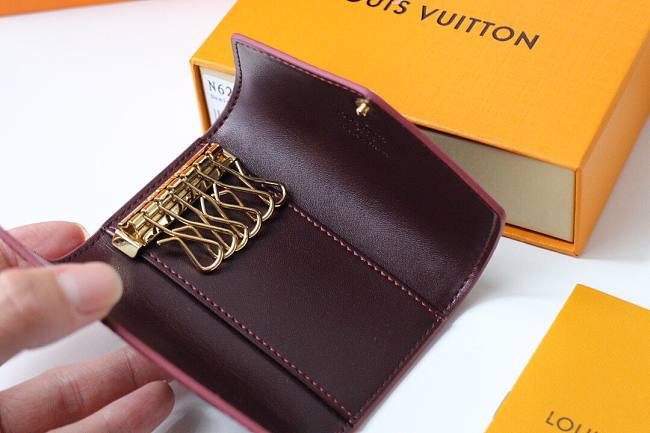 l0vis Vvtt0n 6 key holder burgundy m90902 10 x 7 x 2 cm