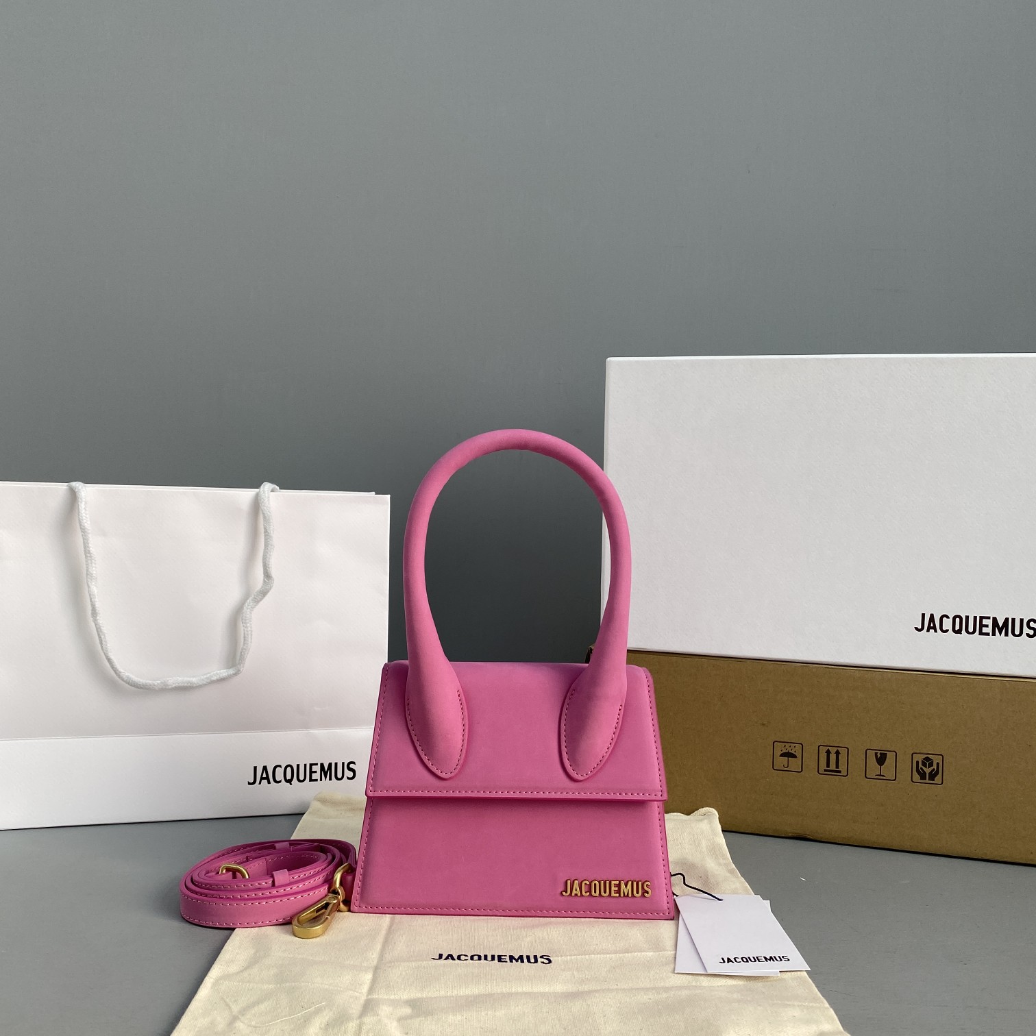 JACQUEMUS SMALL Le Chiquito Leather Pink 213BA02 18 x 15.5 x 8 cm