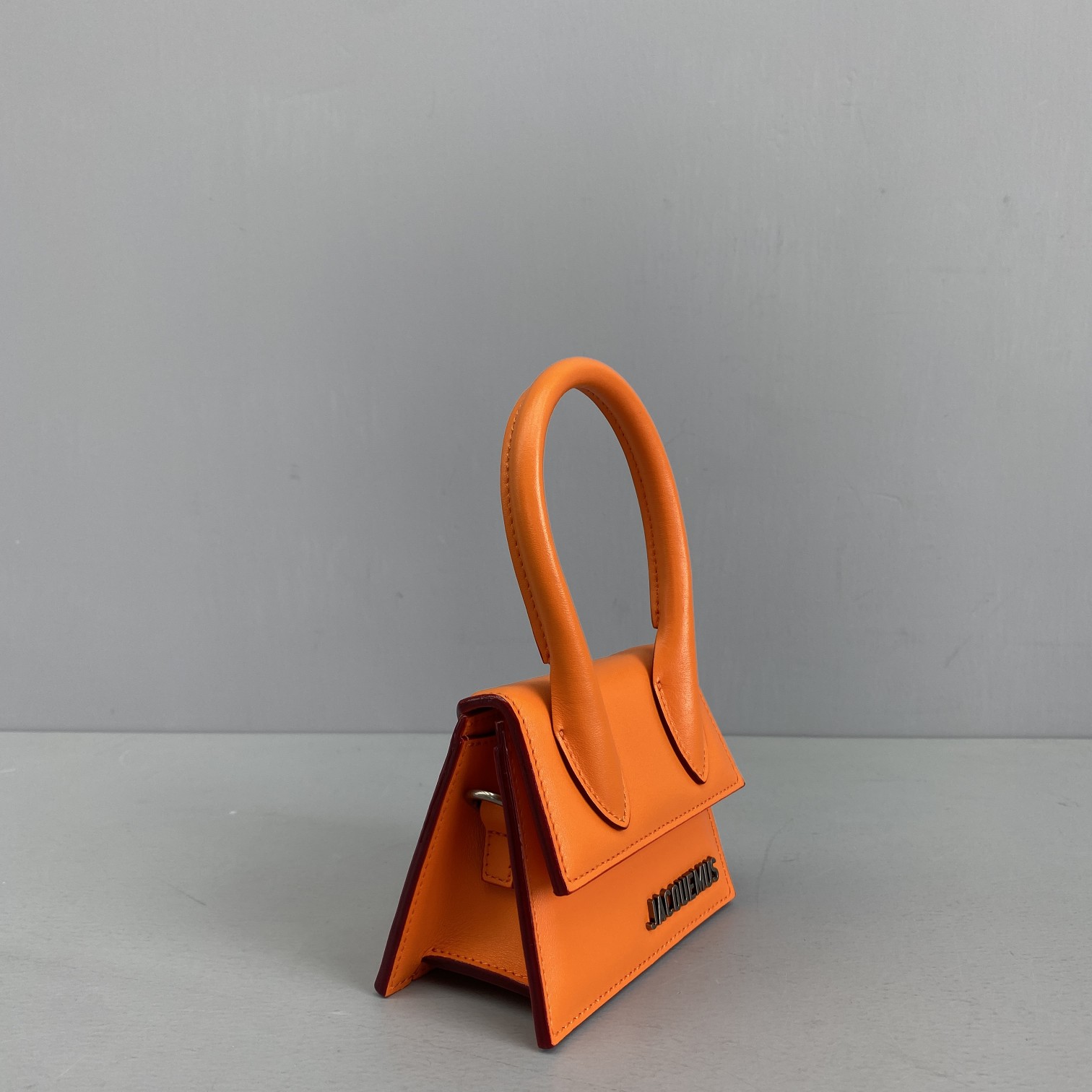 JACQUEMUS LE CHIQUITO Mini Leather Bag Orange 213BA01 12 x 8 x 5 cm