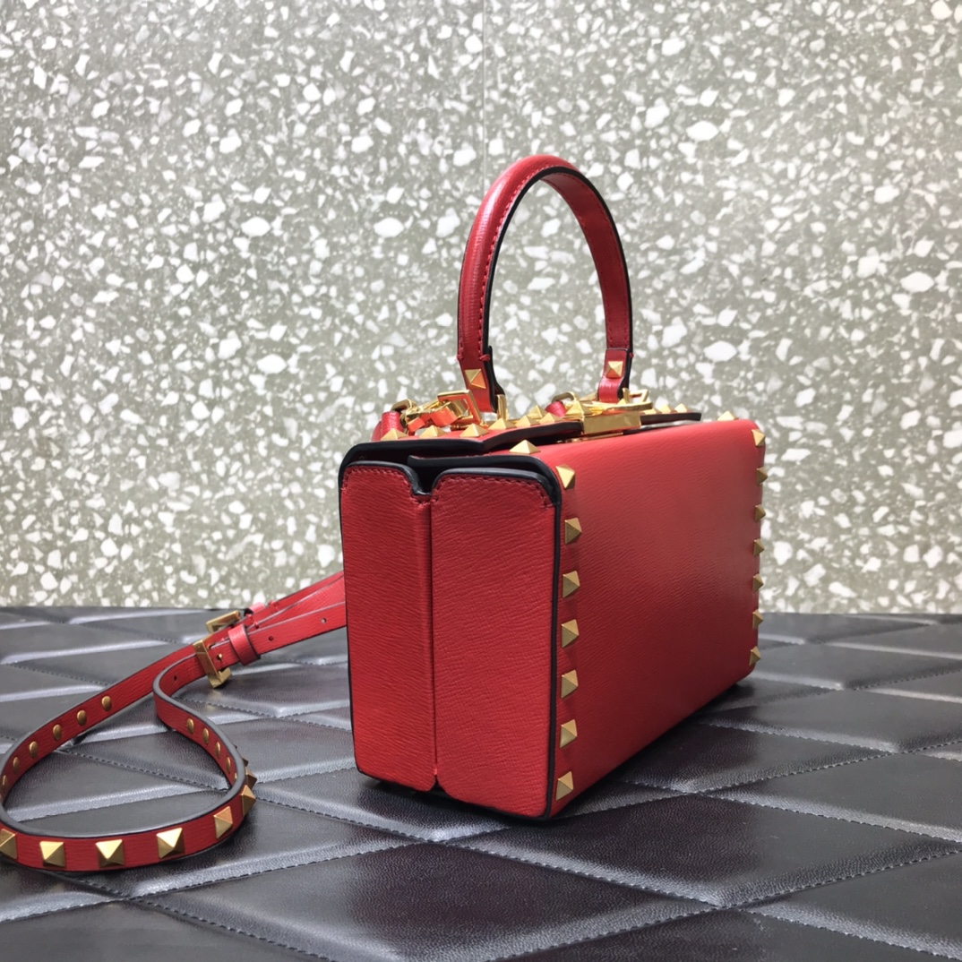 Va1e*ntin0 rockstud alcove grainy calfskin box bag red ww2b0j73wax 19 x 12 x 8 cm