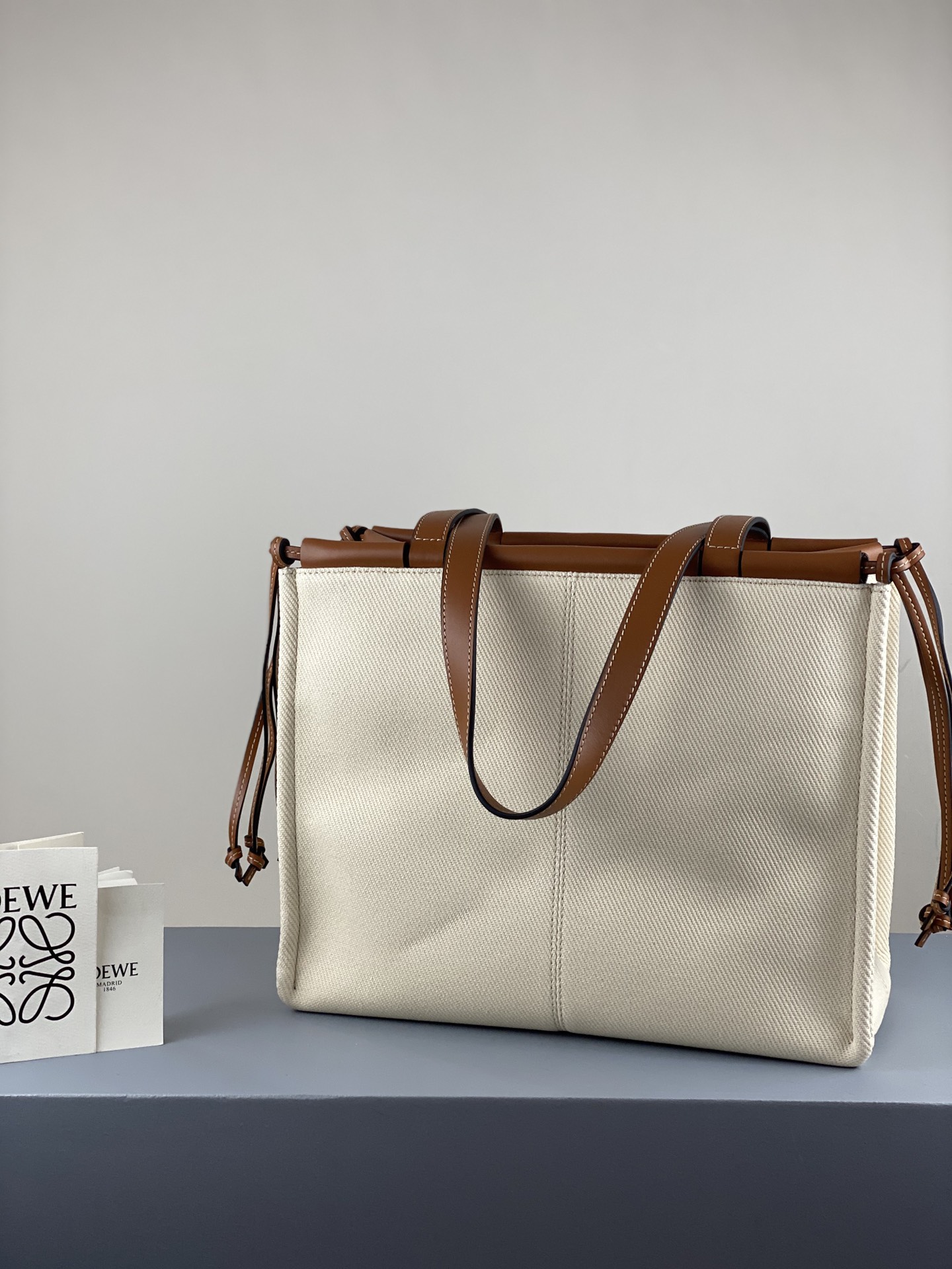 L0ew* small cushion tote bag canvas and calfskin light oat 330.02aa93 32 x 24 x 16cm
