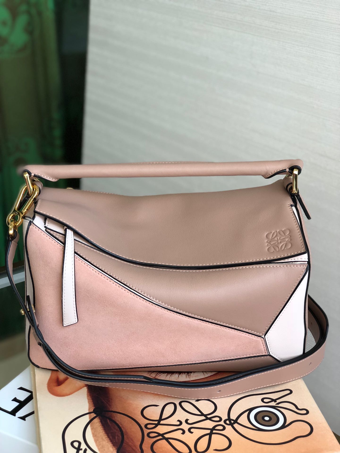 L0ew* medium puzzle bag classic calfskin gold metal blossom/sand 322.30js20 29 x 18 x 12 cm