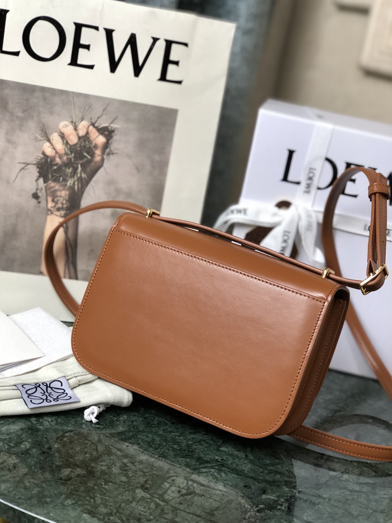 L0ew* small goya bag silk calfskin tan a896n09x01 18.5 x 12.5 x 6 cm