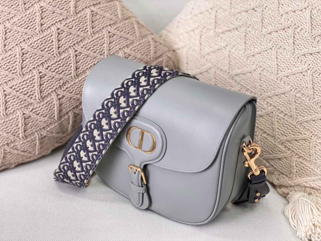D10r large bobby bag box calfskin gray m9320 27 x 8 x 19.5 cm