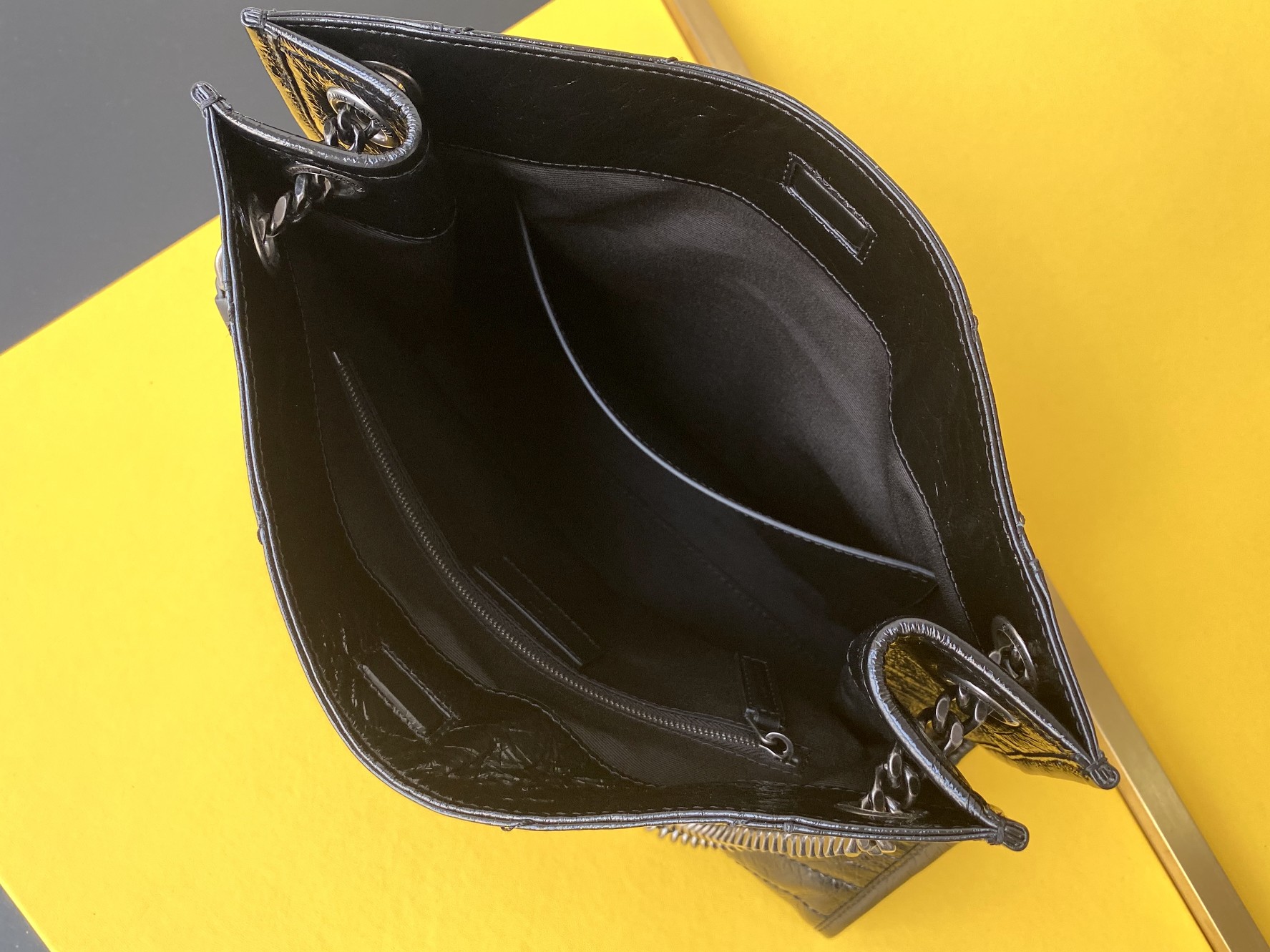 NIKI MEDIUM Niki Shopper Bag Leather Black 33 x 27 x 11.5 cm