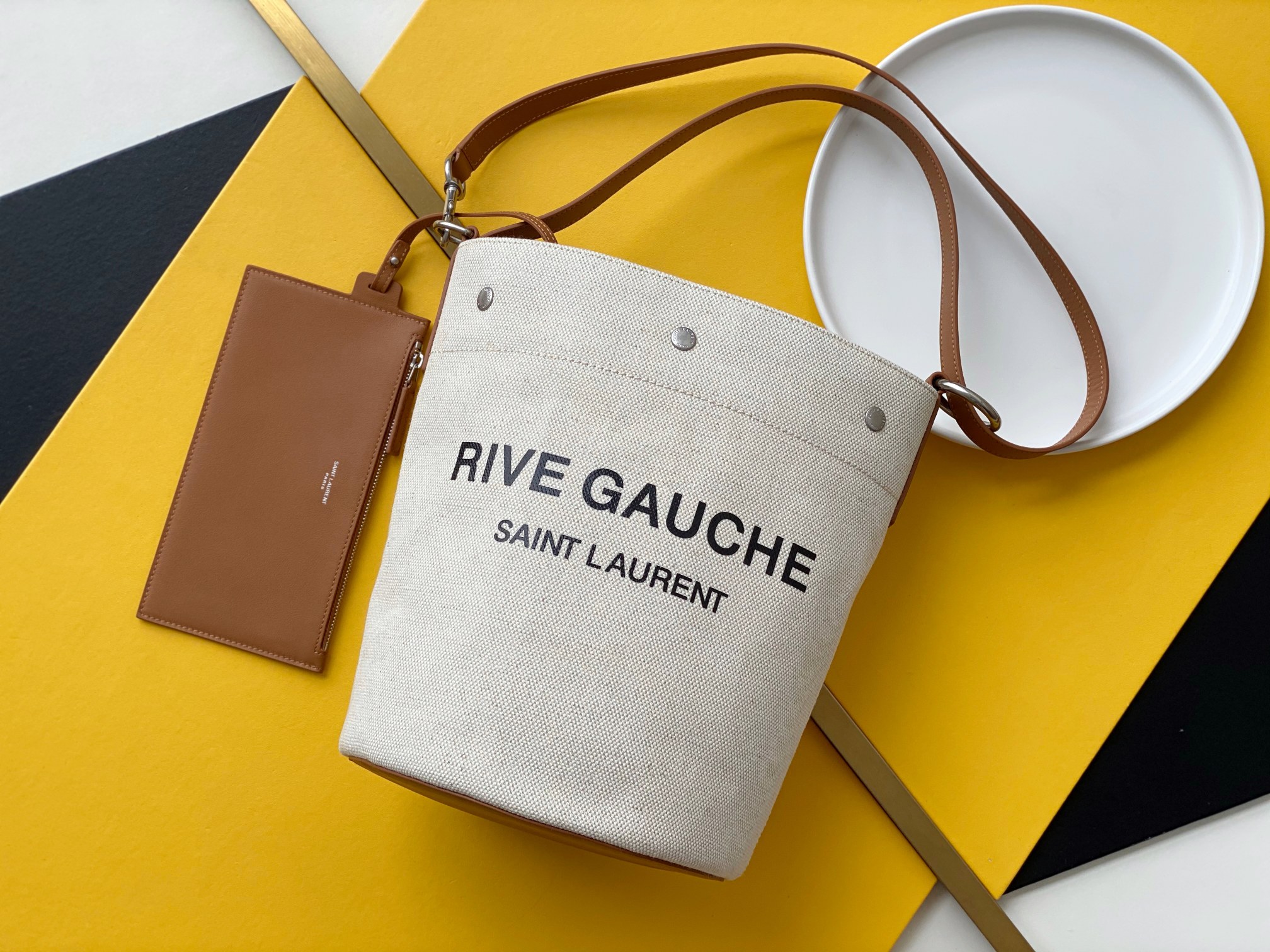 Y51 rive gauche bucket bag linen natural 669299 20 x 30 x 28.5 cm